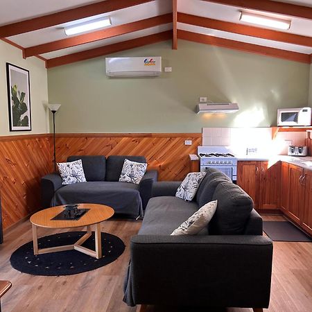 Millicent Lakeside Caravan Park Hotel Exterior photo