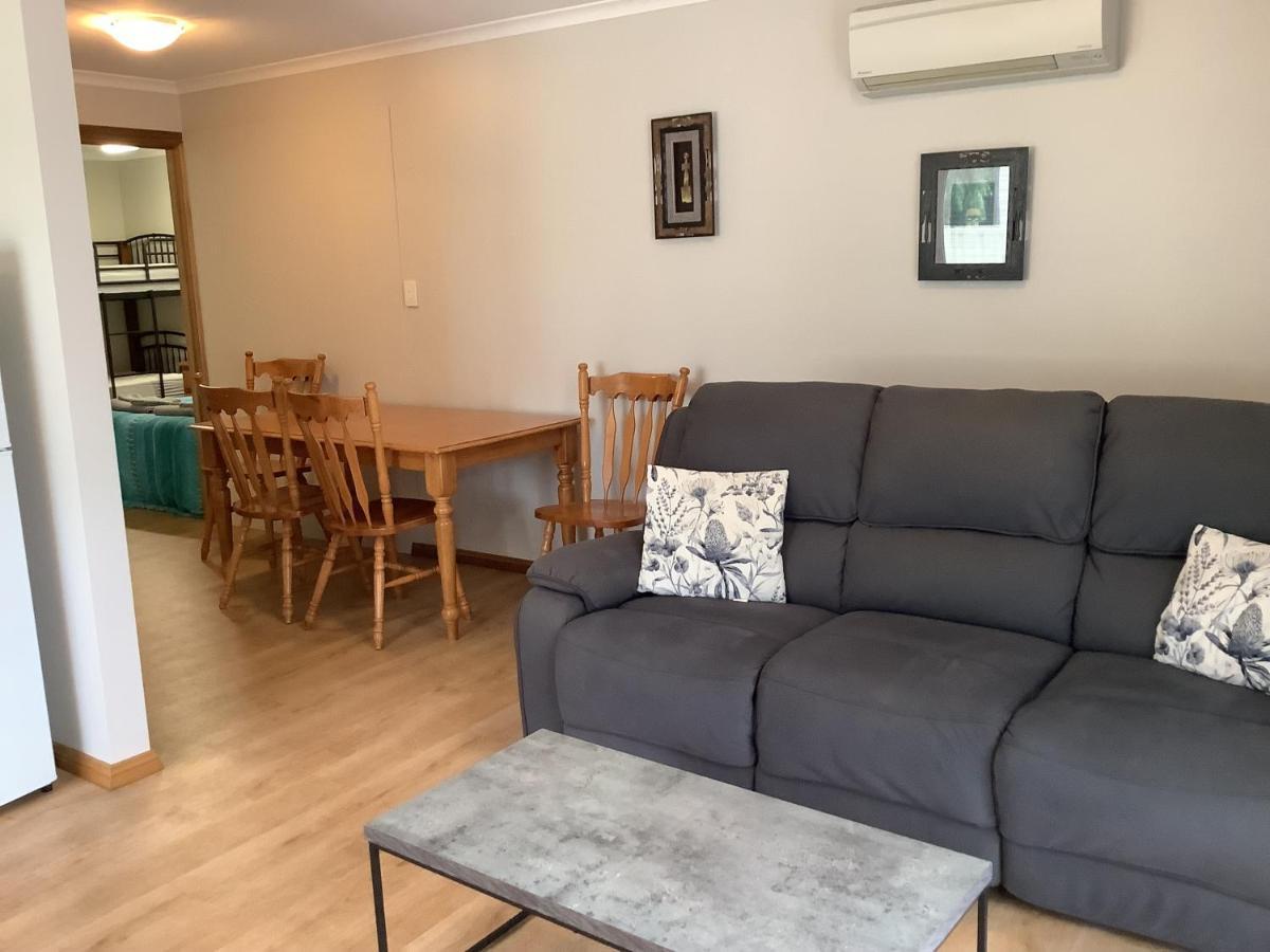 Millicent Lakeside Caravan Park Hotel Exterior photo