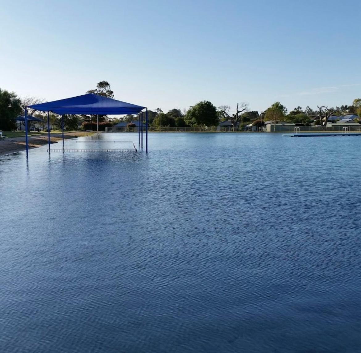 Millicent Lakeside Caravan Park Hotel Exterior photo